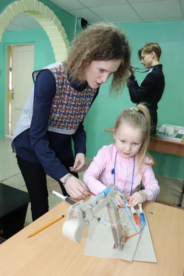 дети детского сада «Сказка», побывали на экскурсии в Вятского государственного университета в Омутнинске 5