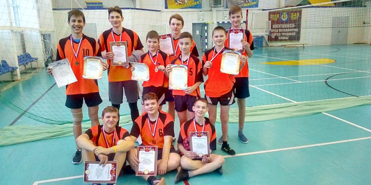 Песковские юноши — лучшие в волейболе
