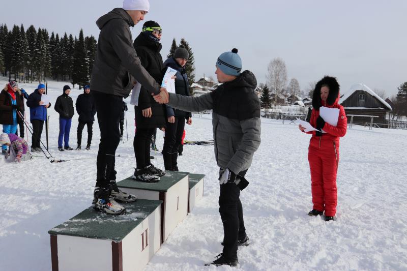 Лыжная гонка на приз газеты «Рабочая неделя Омутнинского района» 25