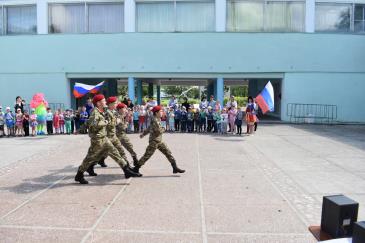 Восточный отметил День флага 4