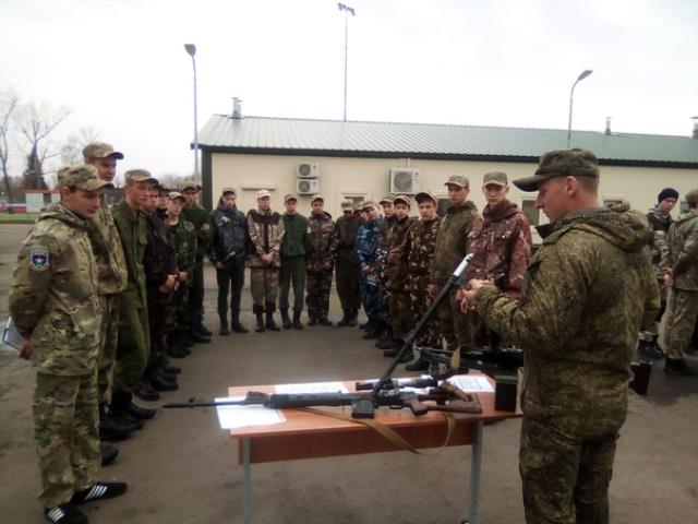 Узнали основы военной службы