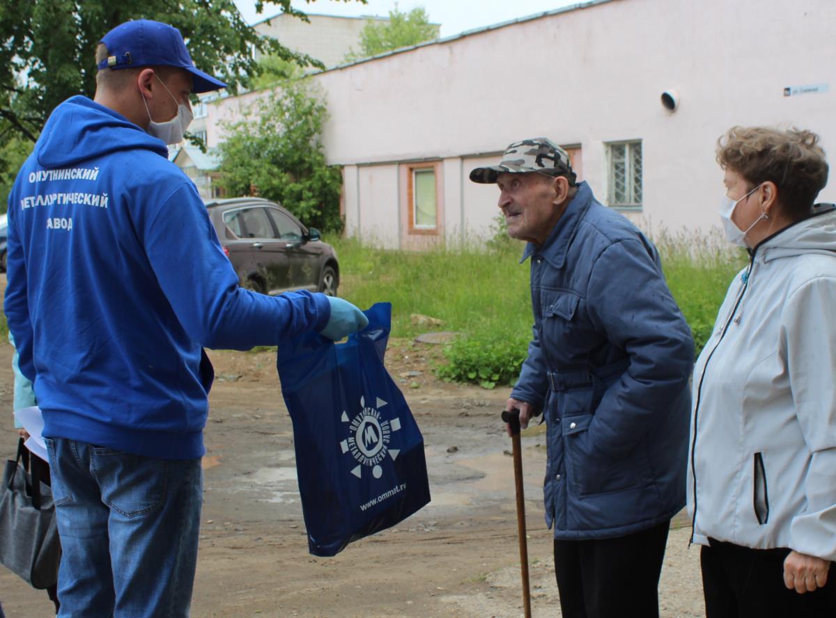 Каждого ветерана поздравили на дому