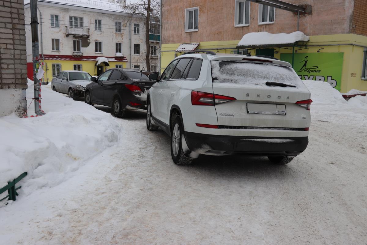 Тротуар не предназначен для автомобильного движения