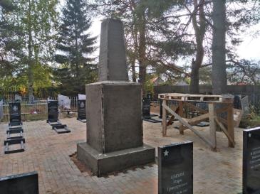 Памятник в Песковке_3