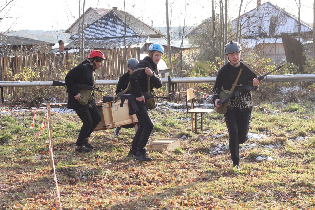 Занимаются патриотическим воспитанием