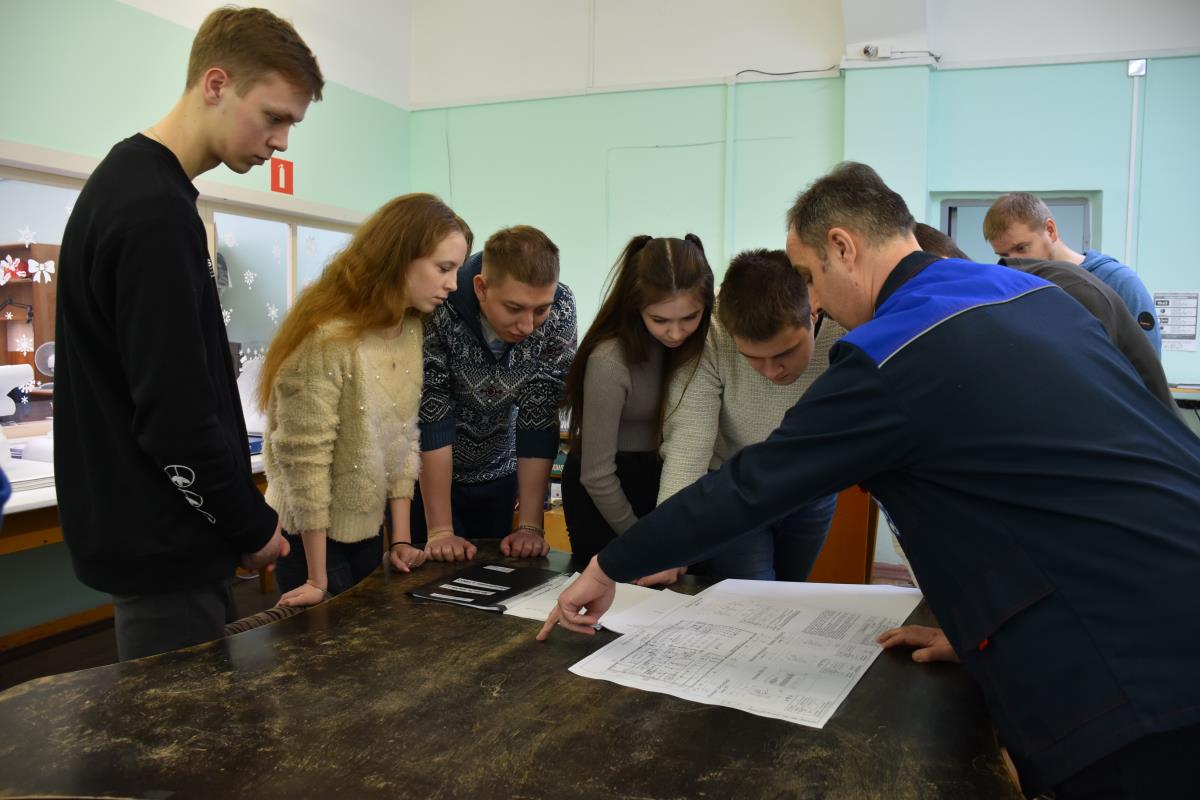 Студенты из Ижевска стажировались на заводе
