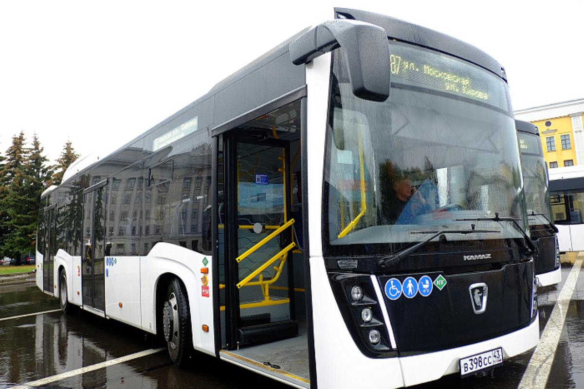 37 районов области получат новые автобусы