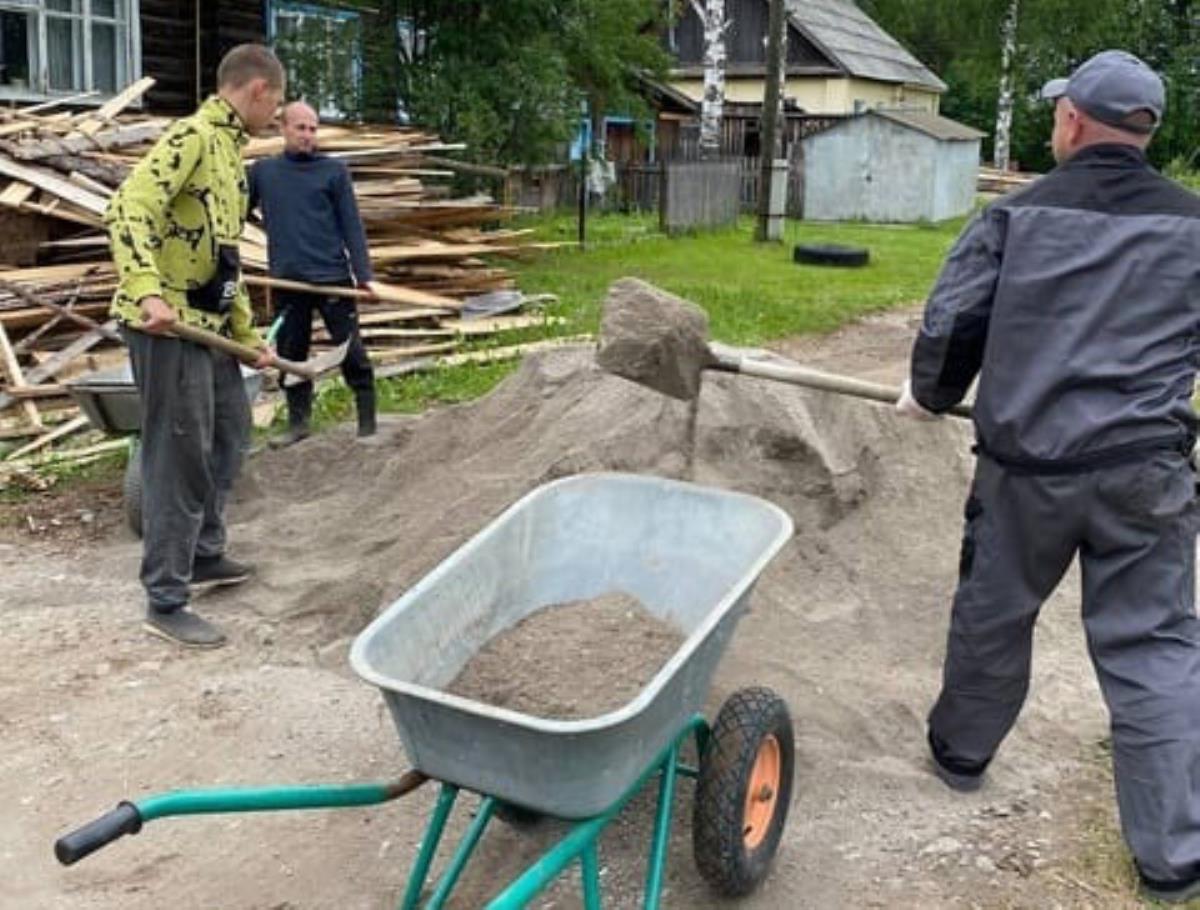 Дороги в поселениях ремонтируют