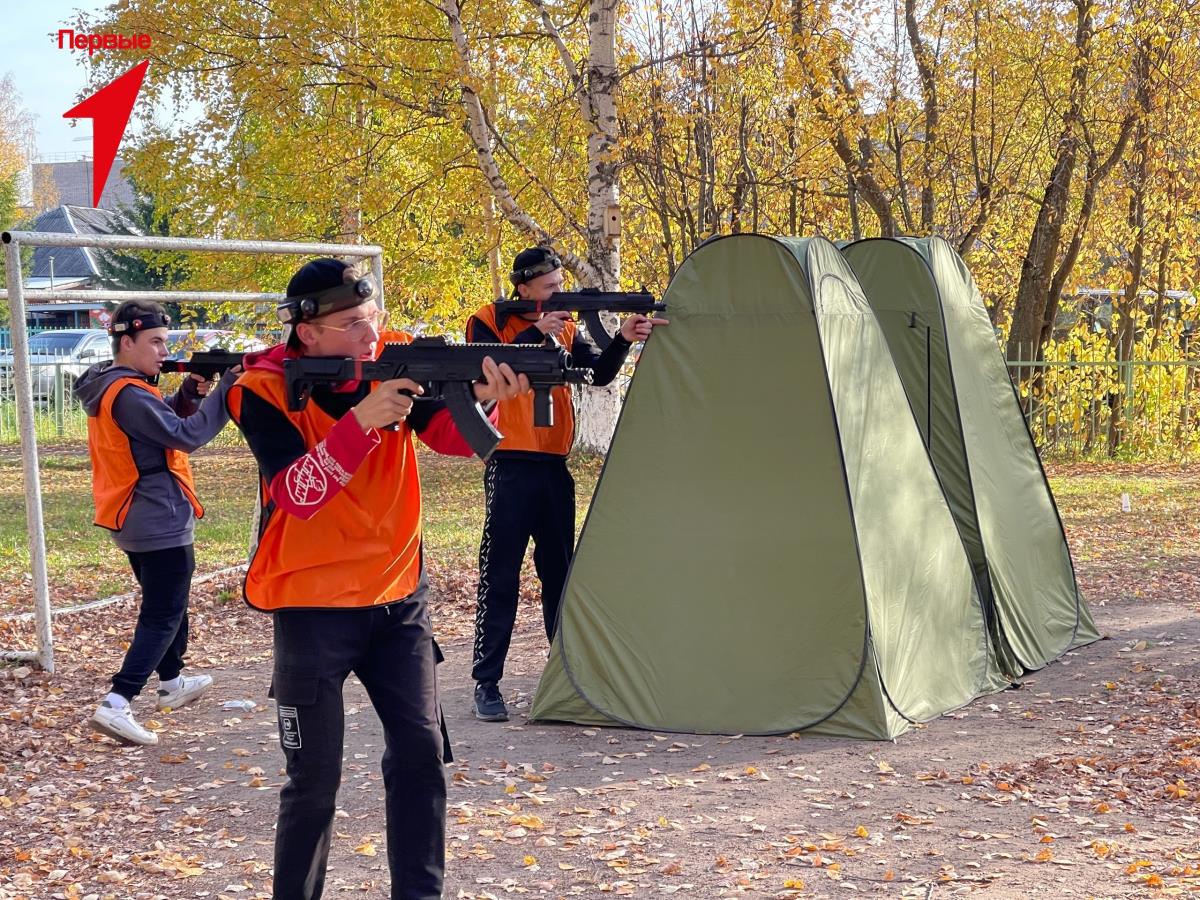 В лазертаг играют и школьники, и студенты, и педагоги