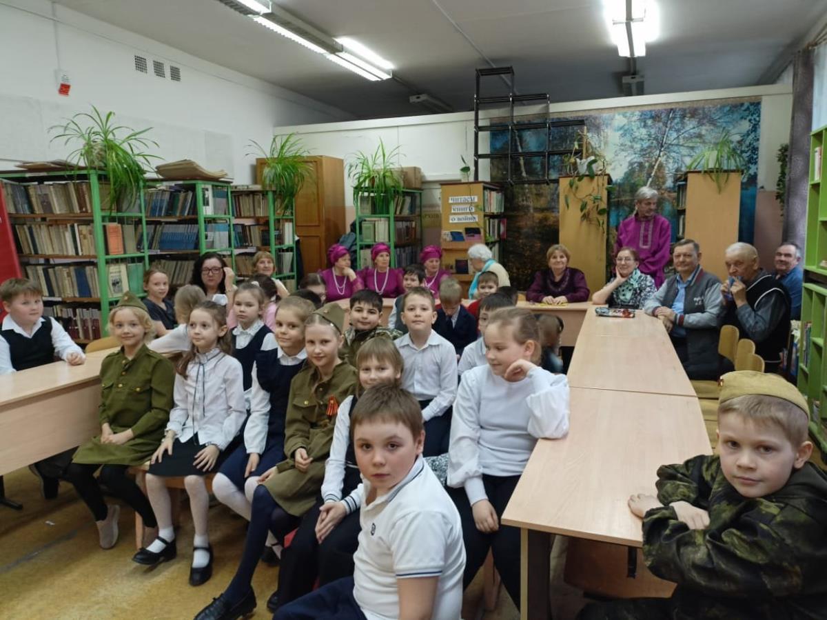 Встреча поколений прошла познавательно / Мой Омутнинск