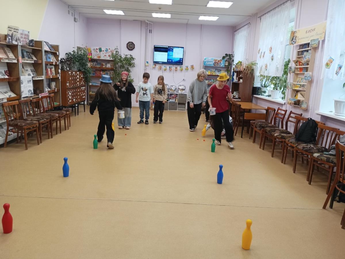 Маленькие читатели Восточного