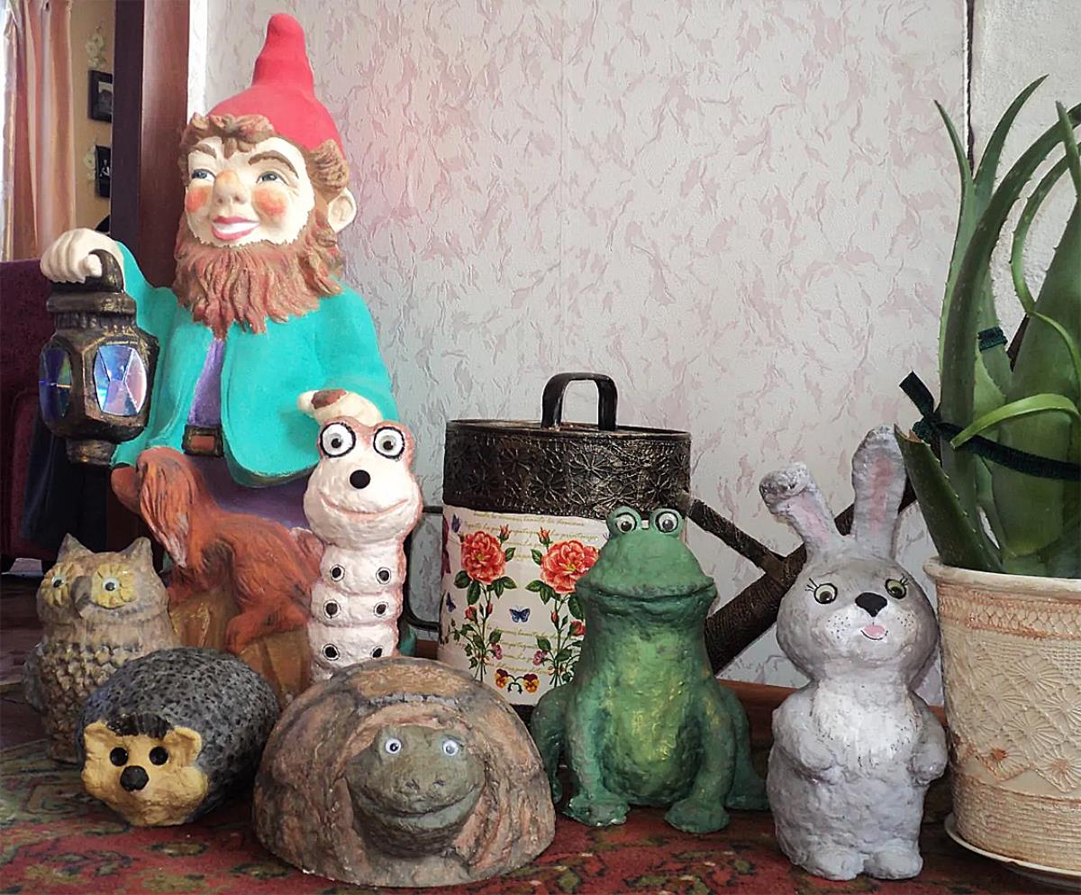 Рисует тканью красоту