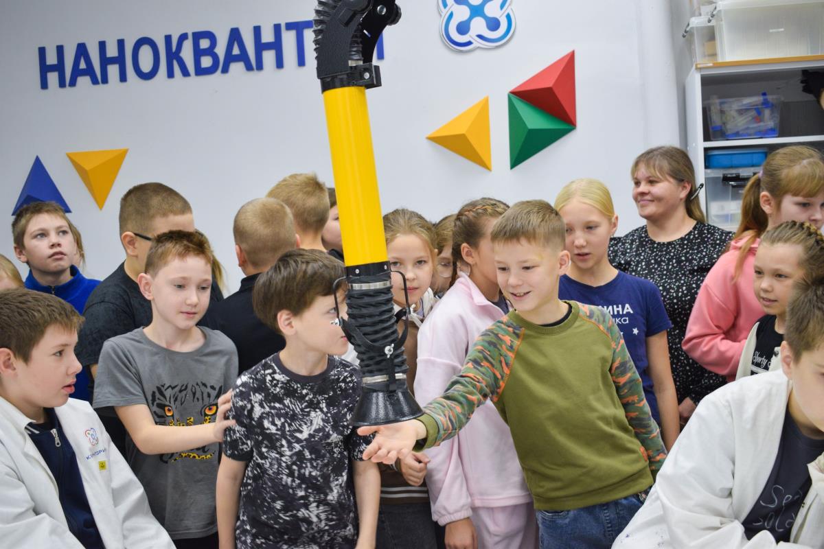 Кванториум принимал гостей из Афанасьевского района