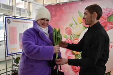 На проходной_10