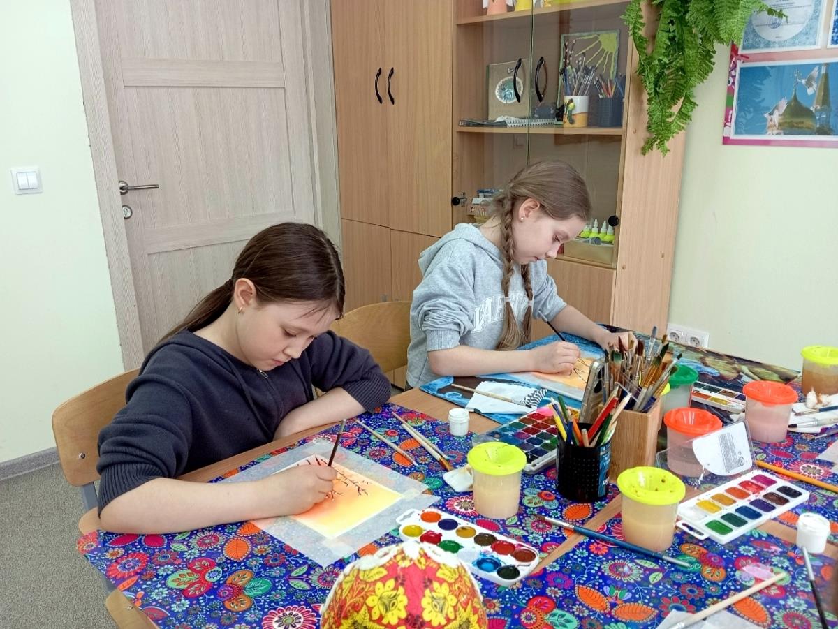 Мастерицы многому научились